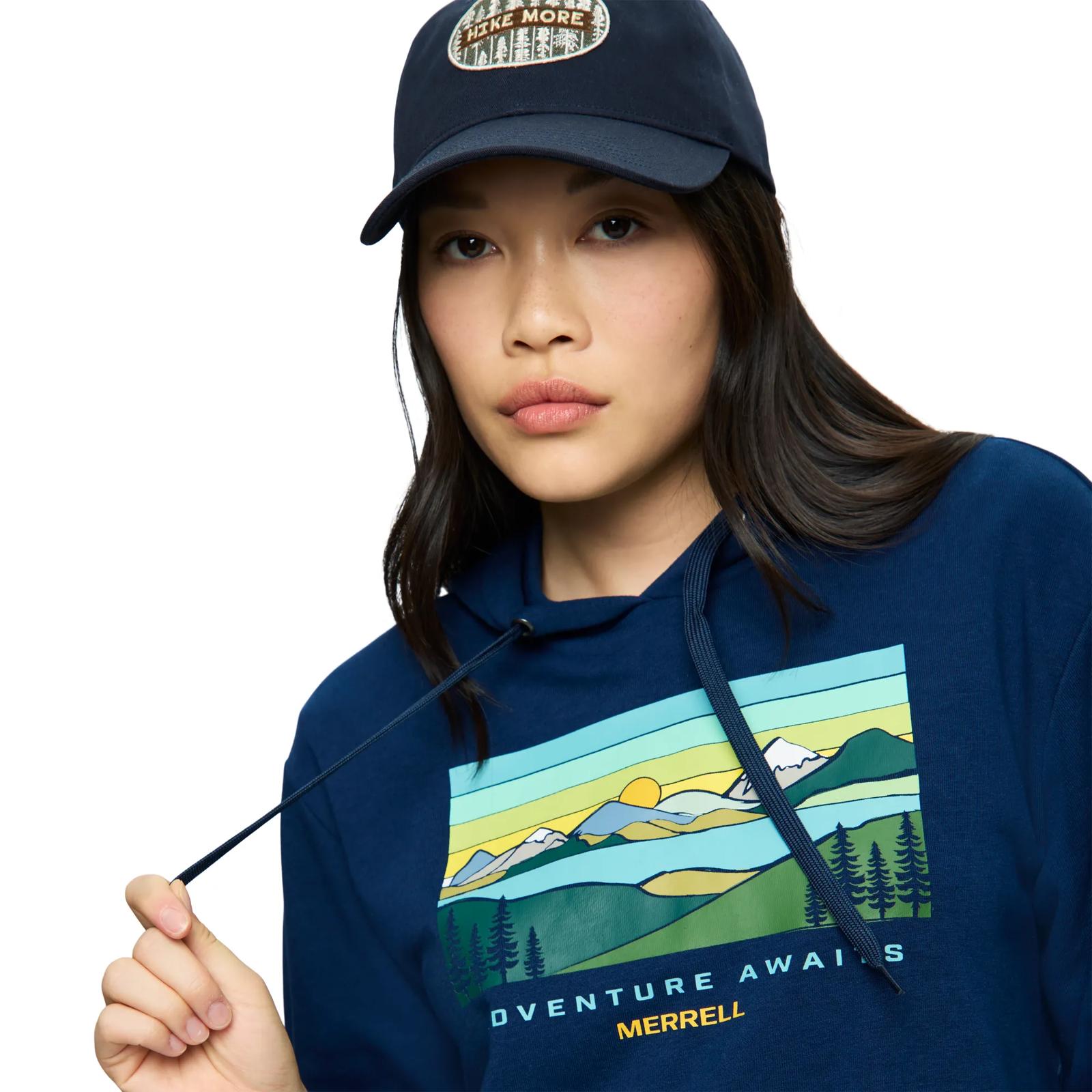 Merrell | Await Adventure Semi-Cropped Graphic Hoody - Tops
