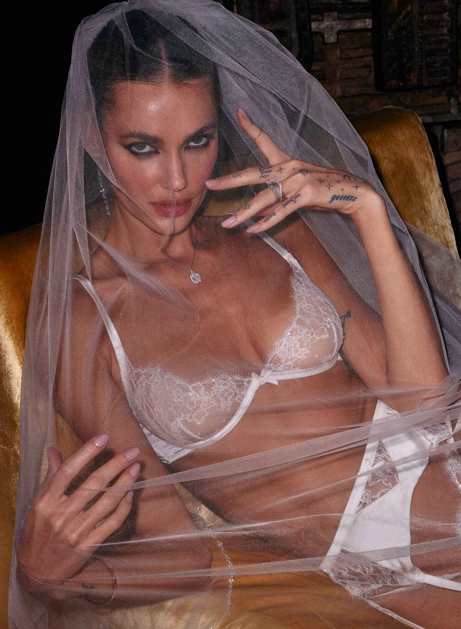 Fleur du Mal Ivory Daphne Lace Garter Belt